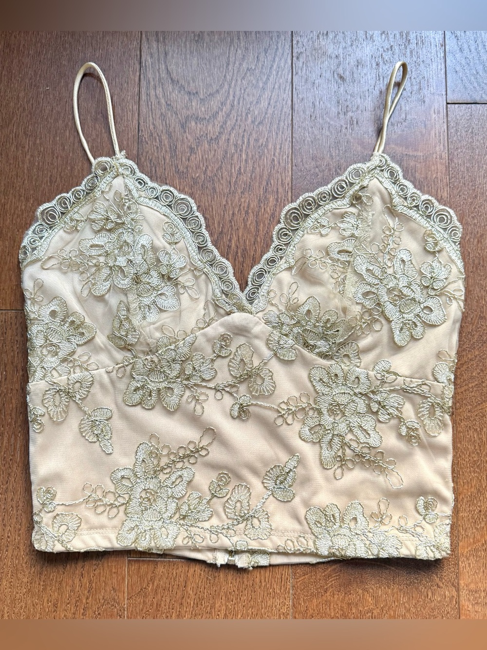 Embroidered Lace Cropped Cami Tank Top